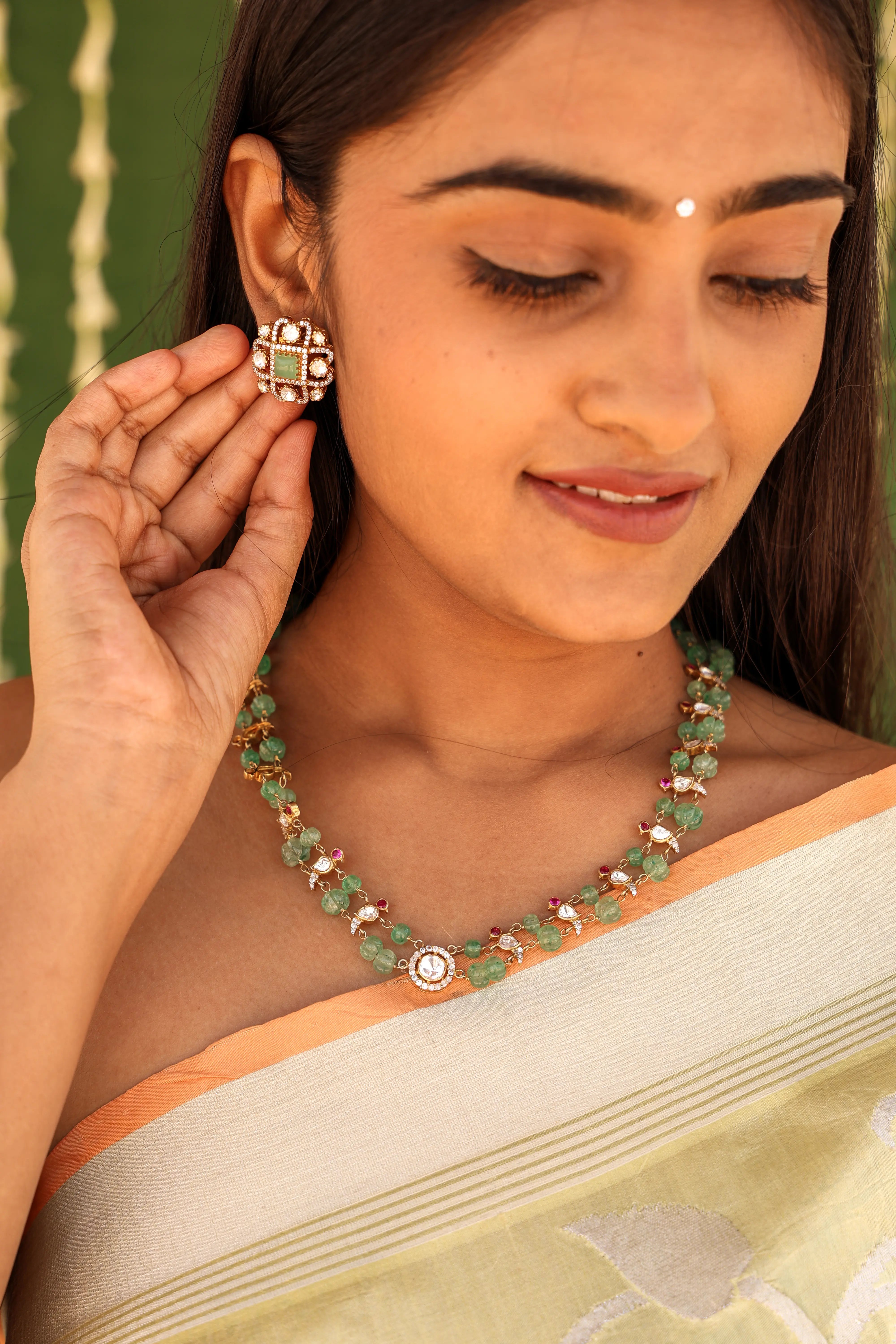 Aadhya Emerald Beaded Kundan Necklace