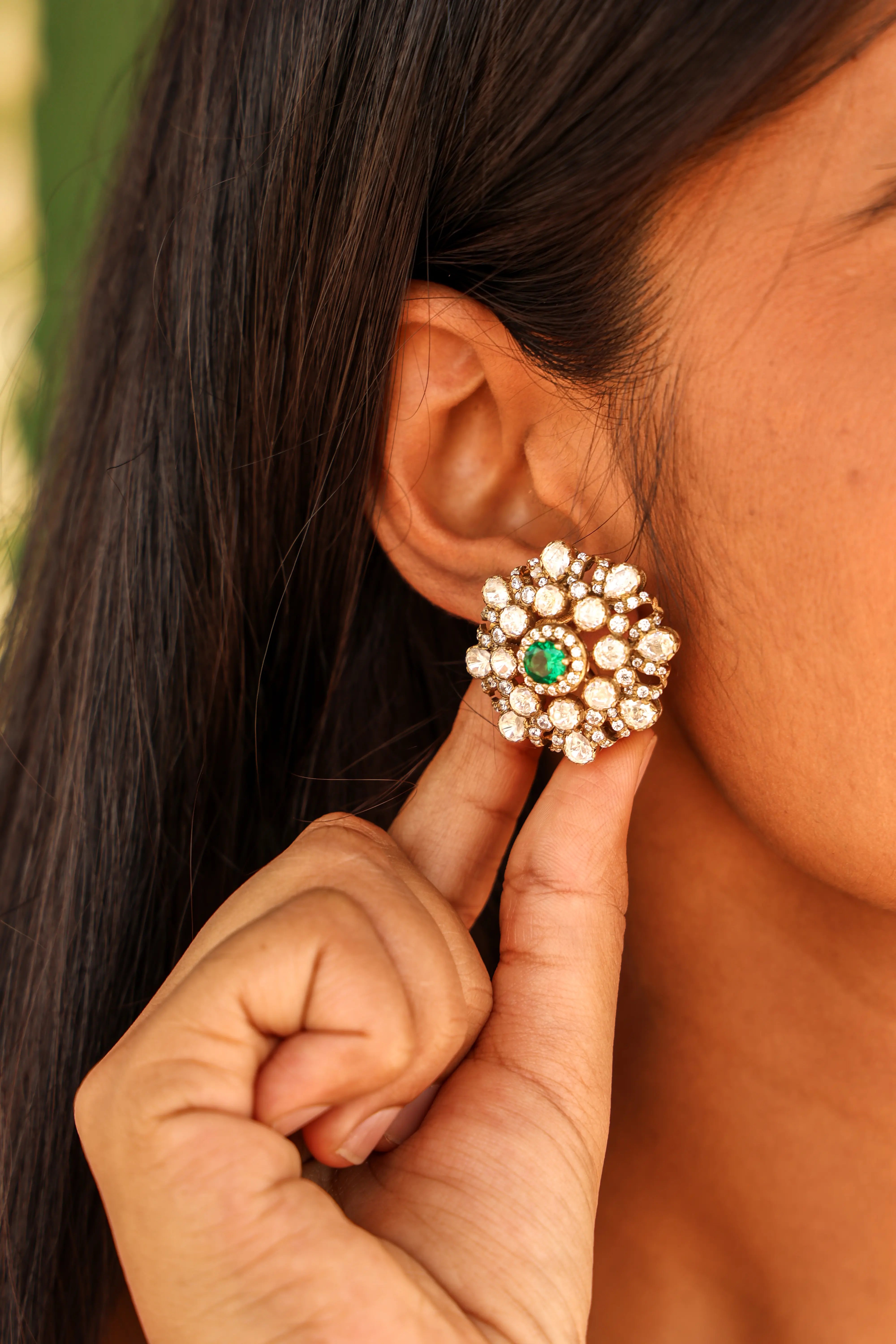 Eesha Moissanite Studs