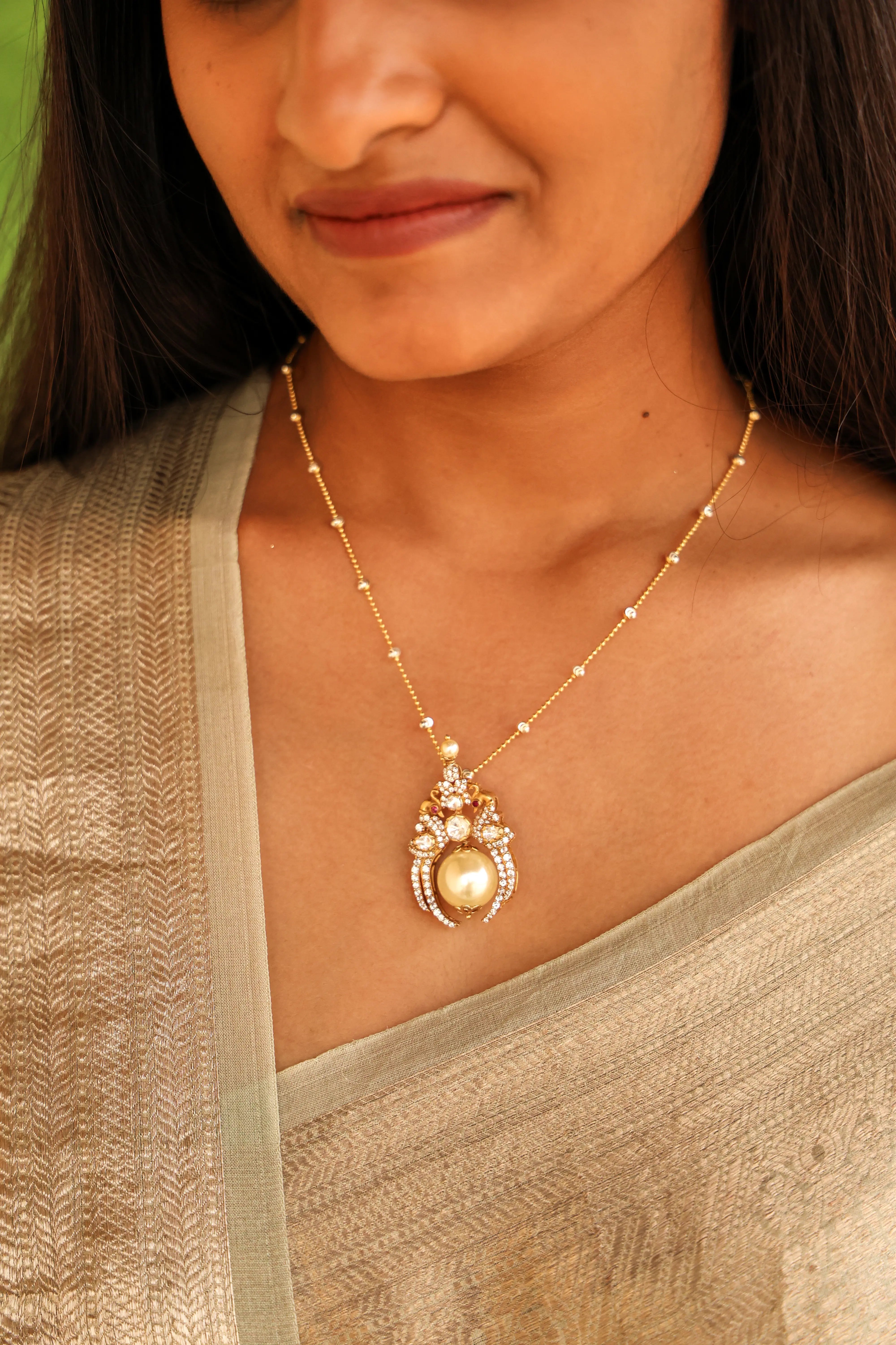 Royal Luminescence Pearl Pendant