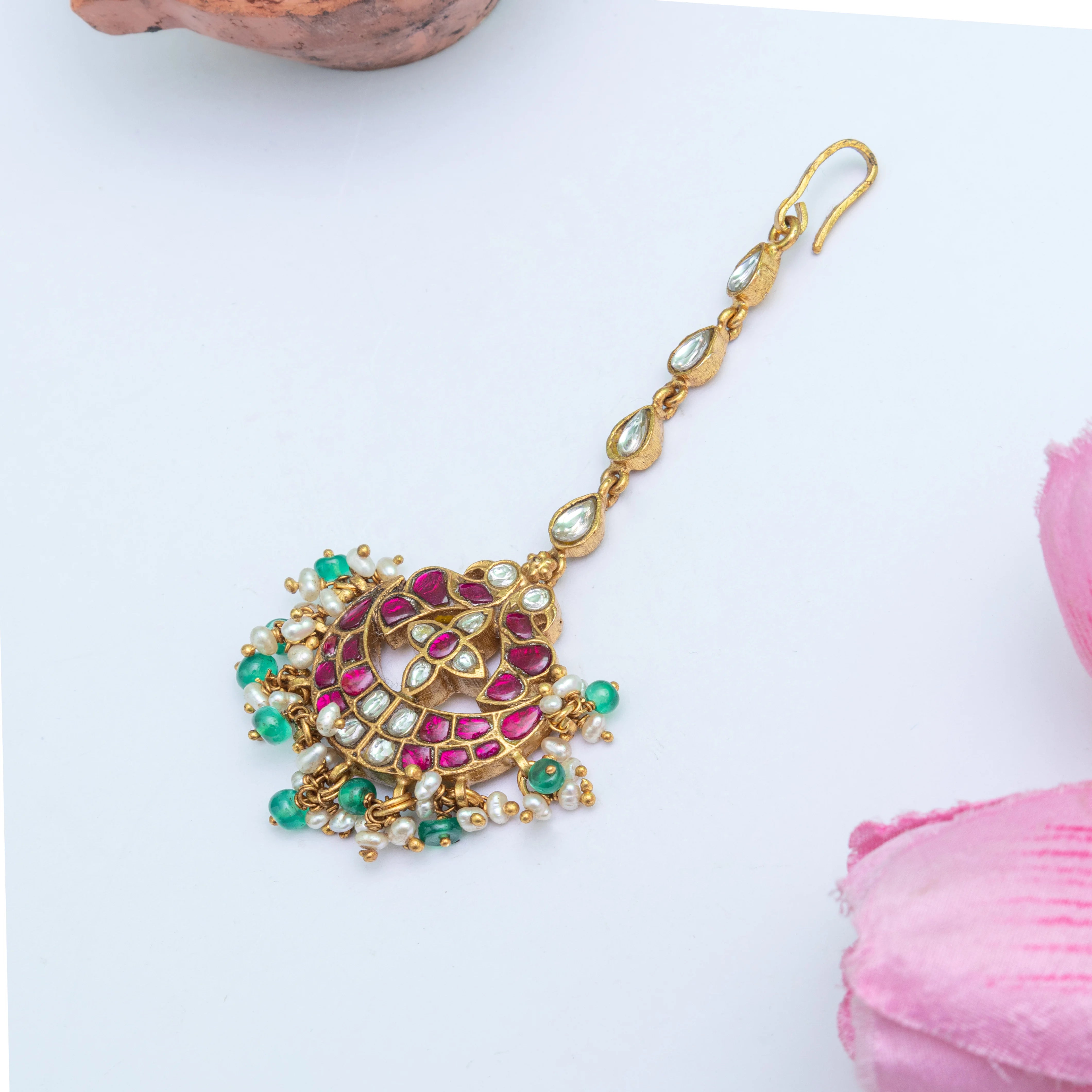 Chandrika Kundan Tikka