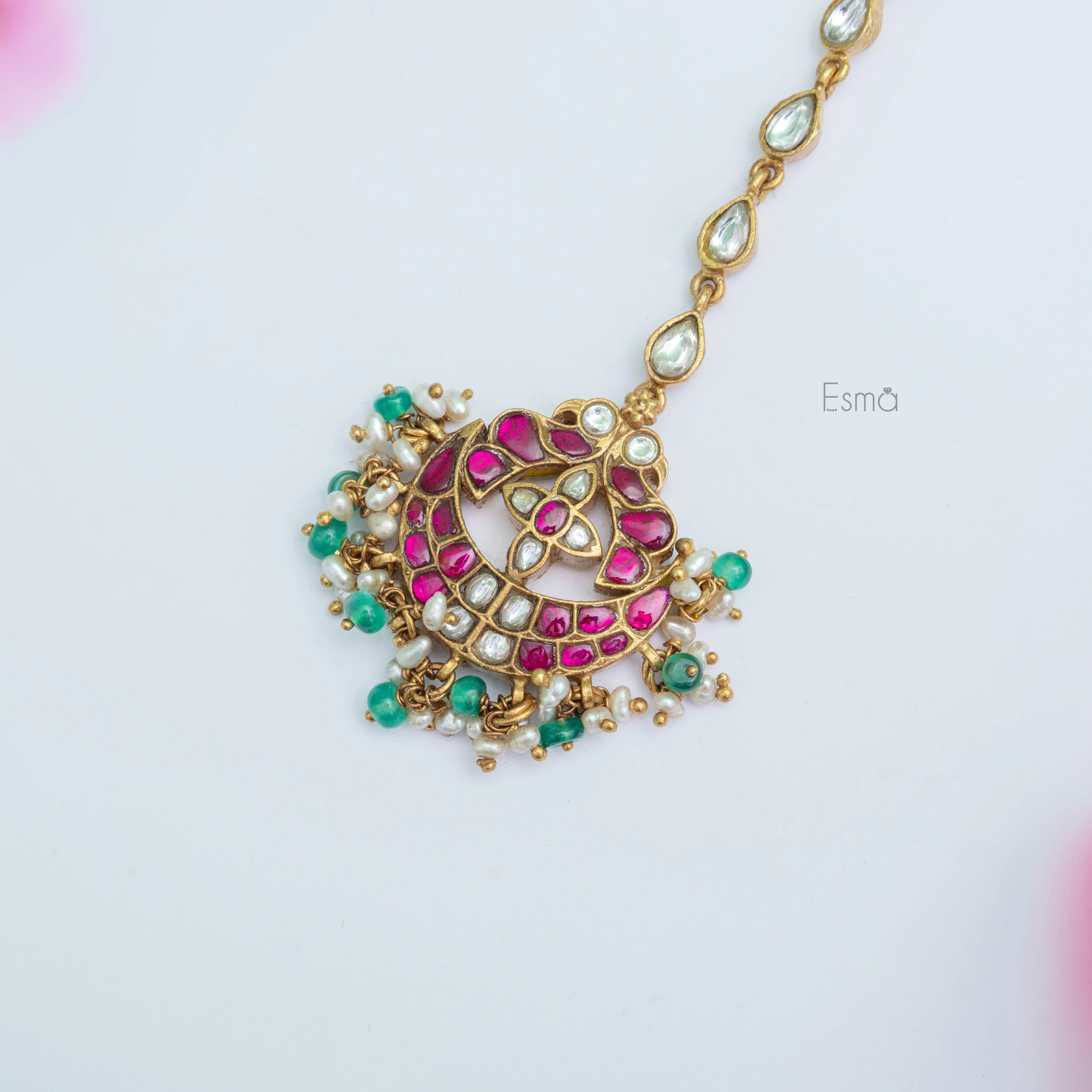 Chandrika Kundan Tikka