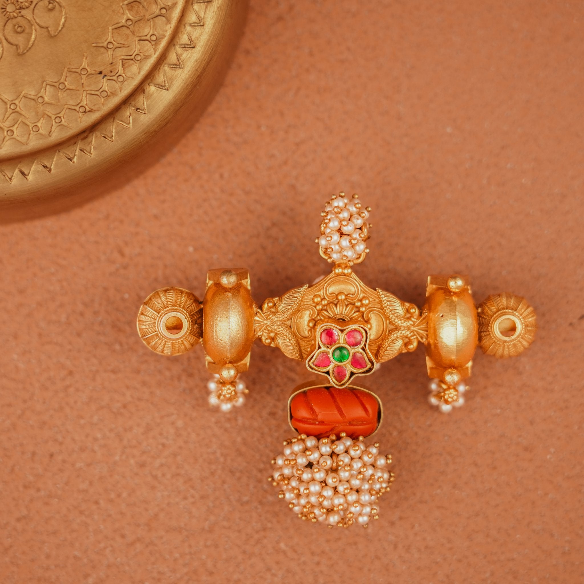 Kanakambari Pendant