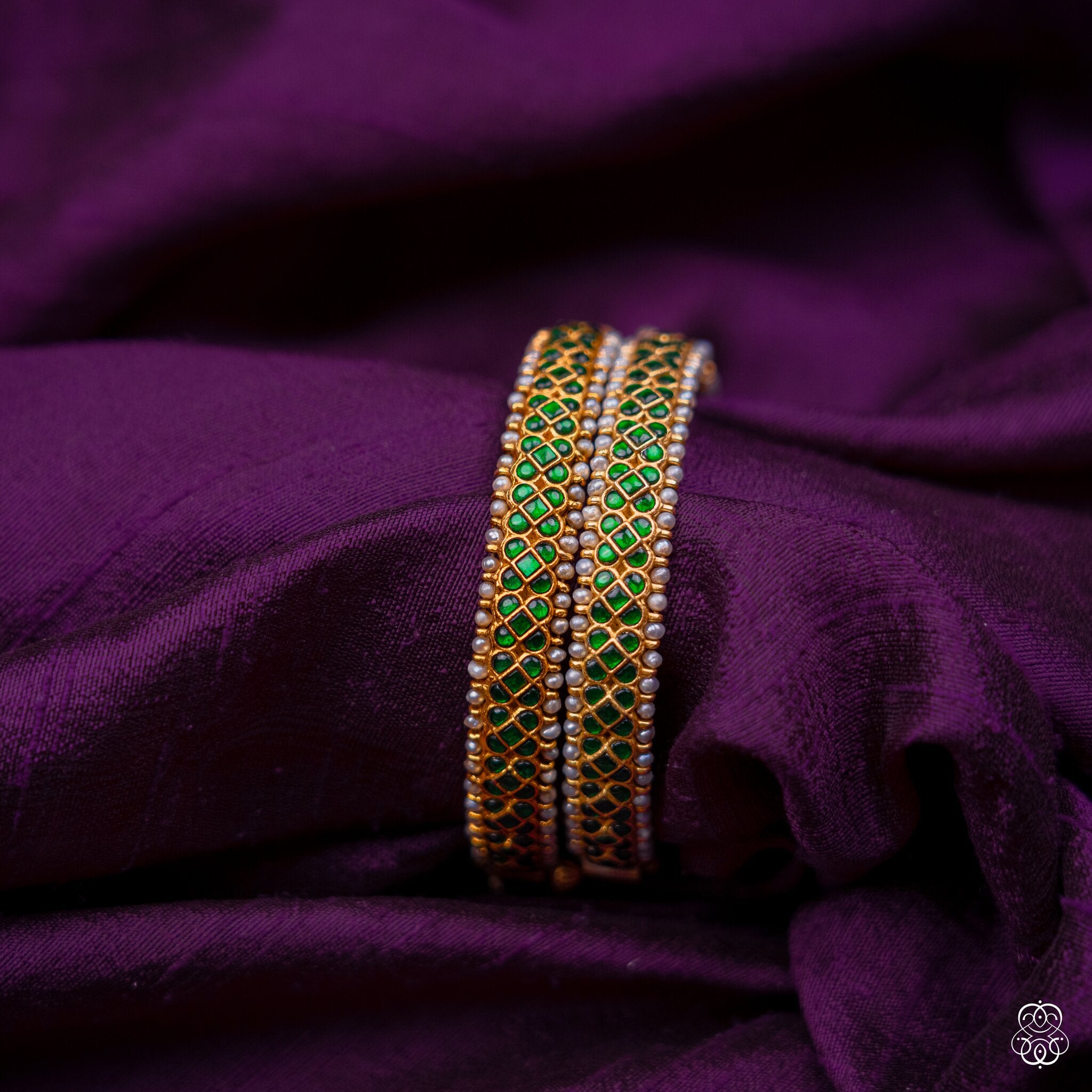 Manikya Bangle