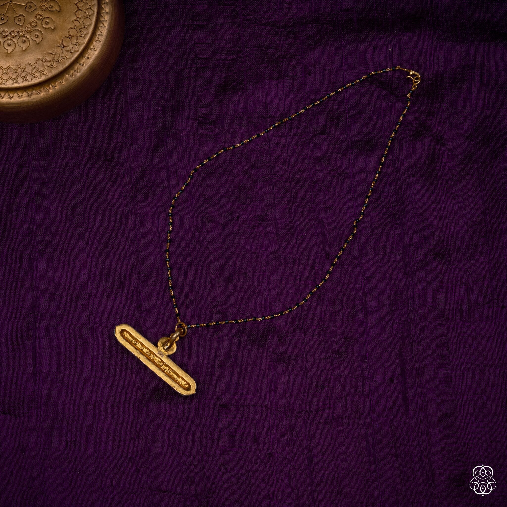 Mantrika Pendant
