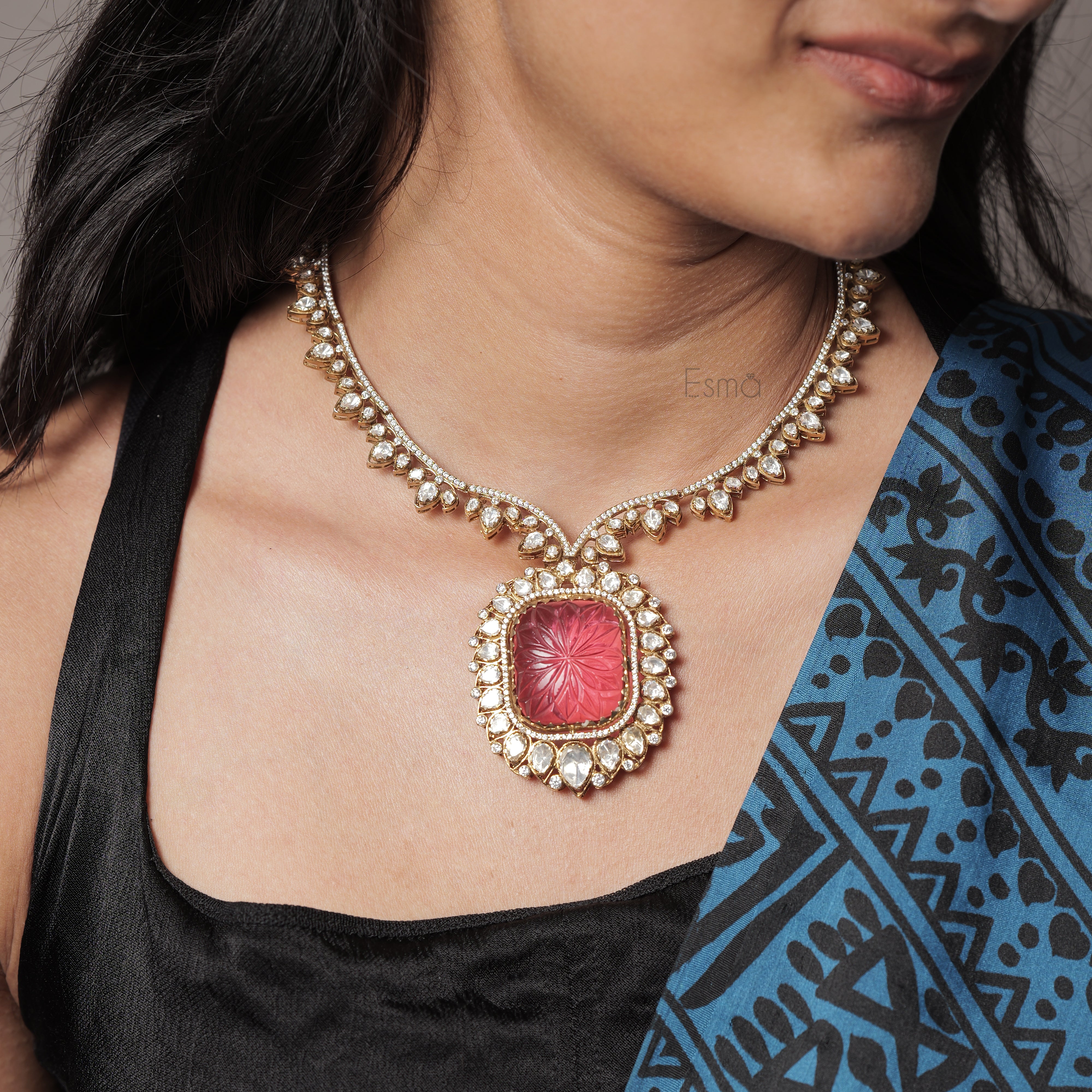Gulzar Moissanite Carved Stone Necklace