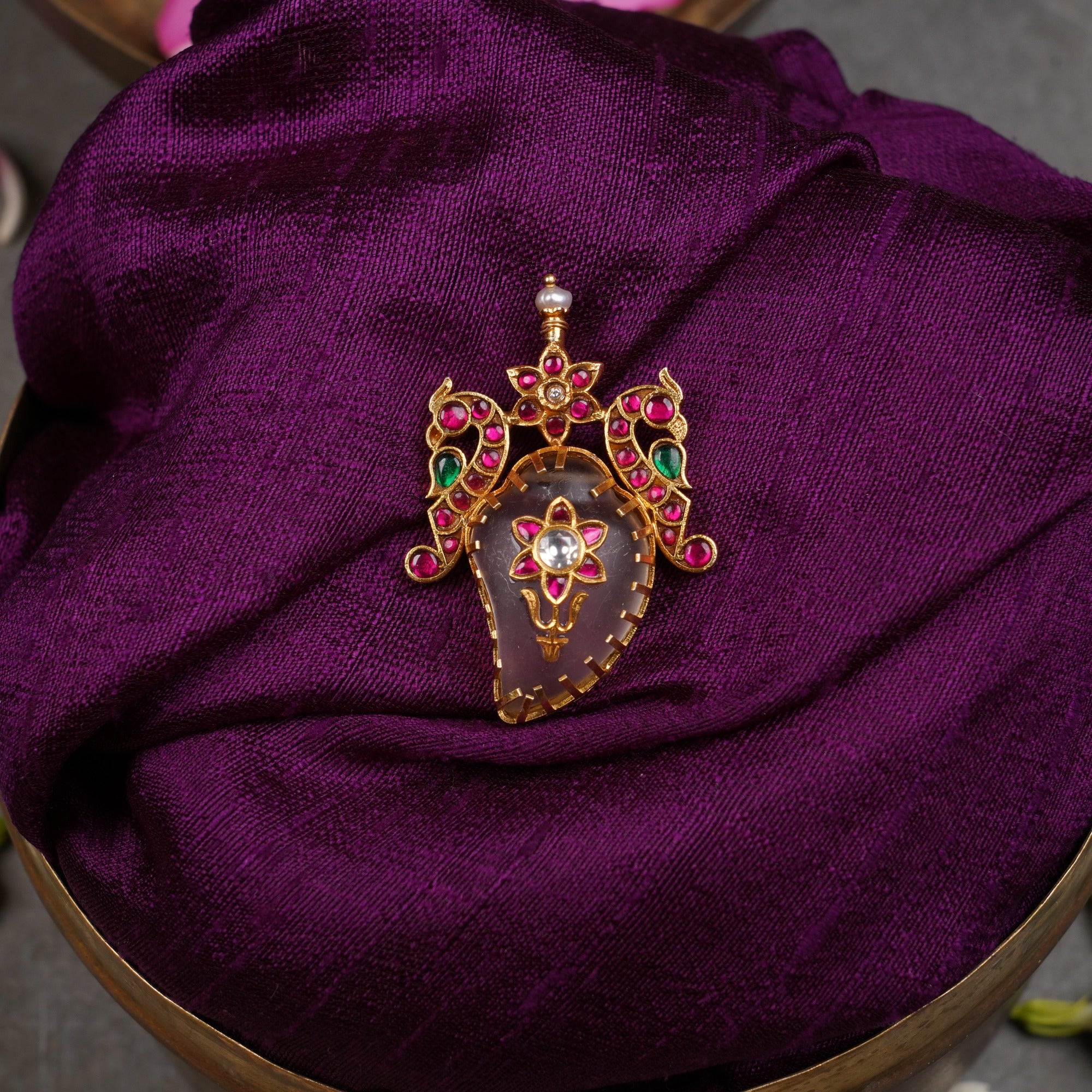 Hridaya Pendant