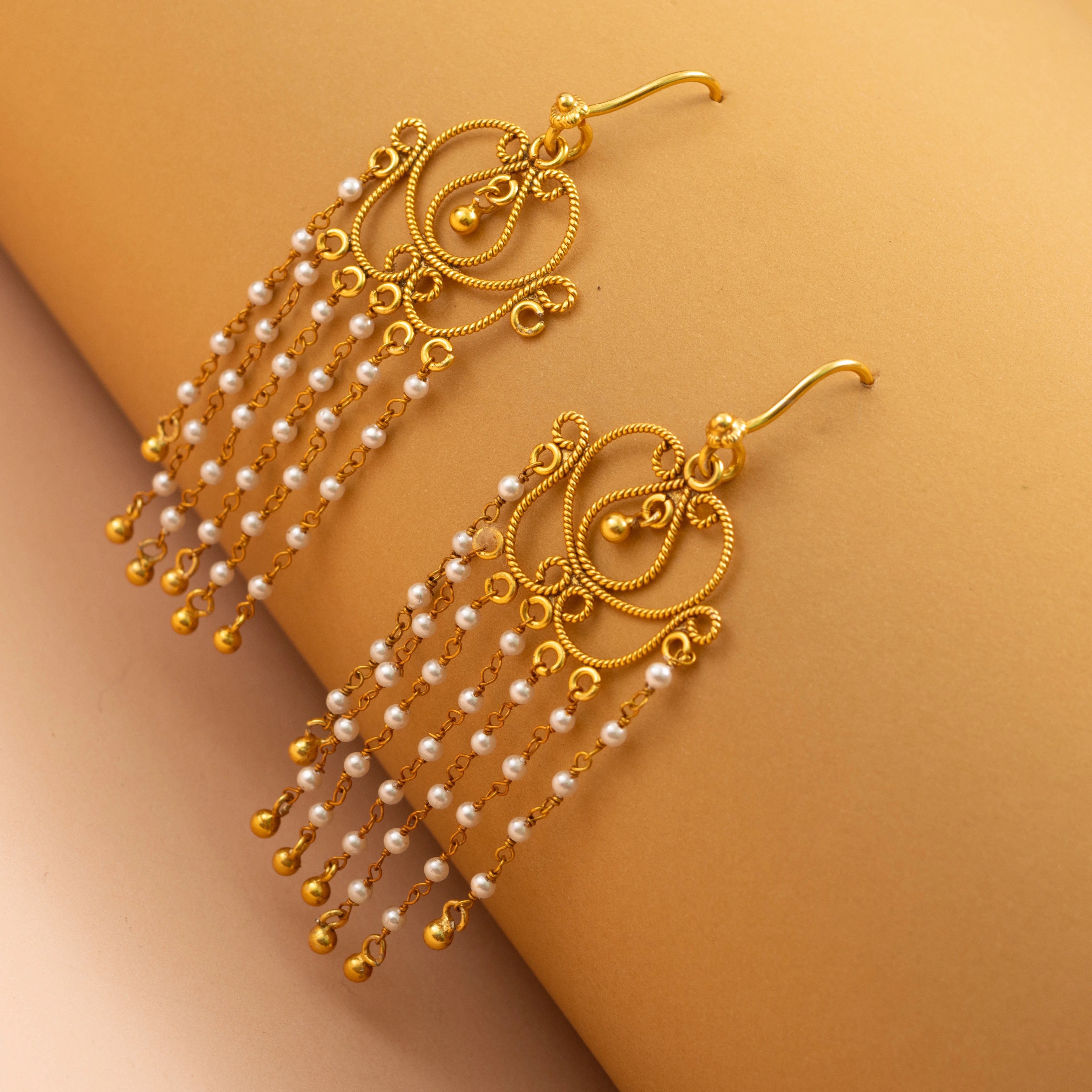 Rajvanshi Latkan Earrings