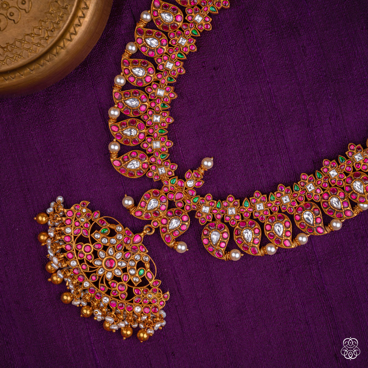 Dwiranga Reversible Kundan Necklace