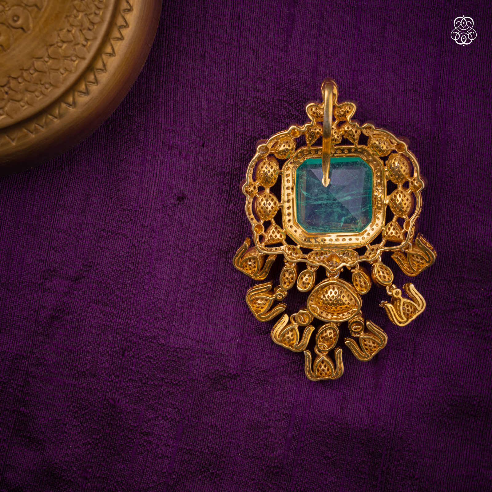 Meherbano Pendant
