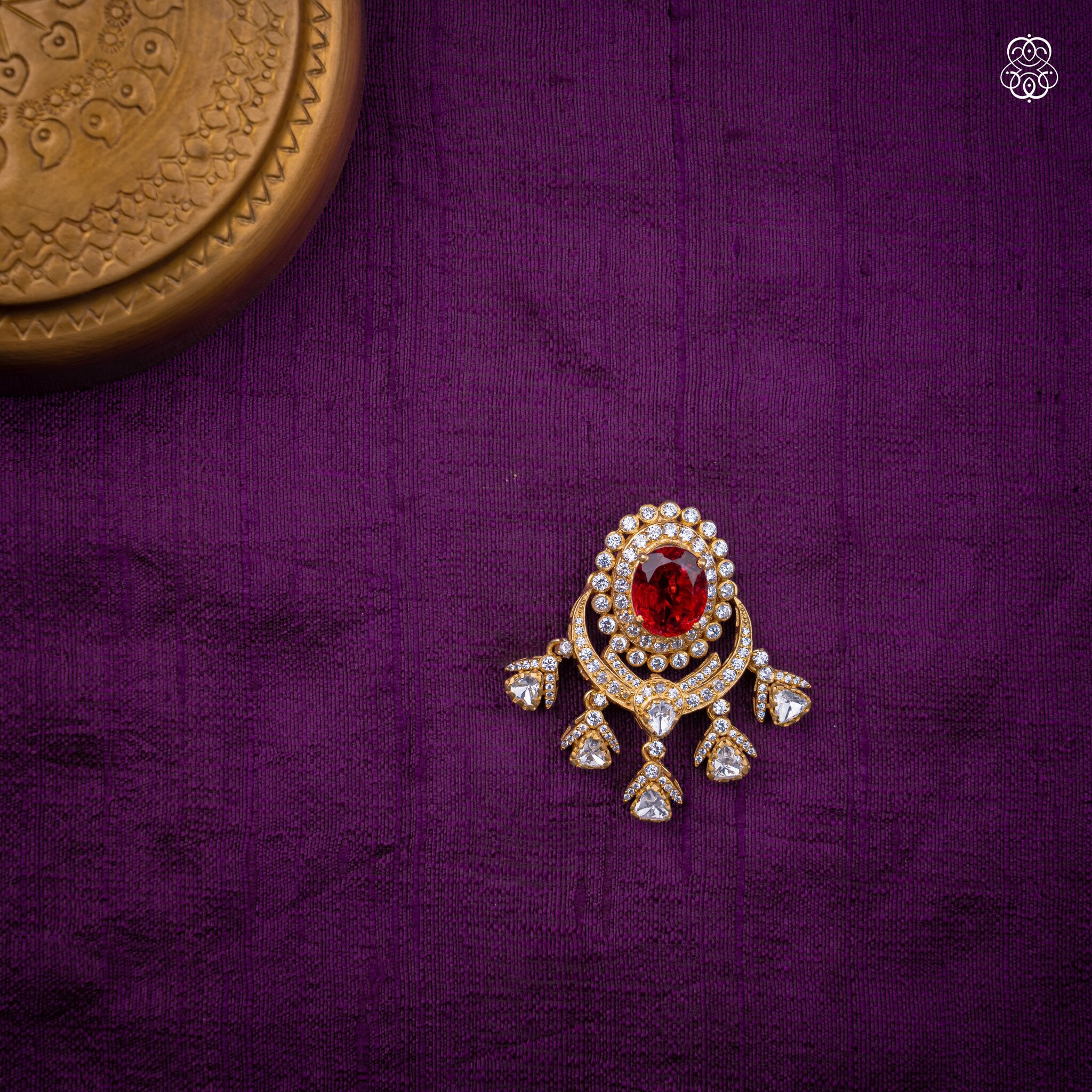 Manikya Kanti Pendant
