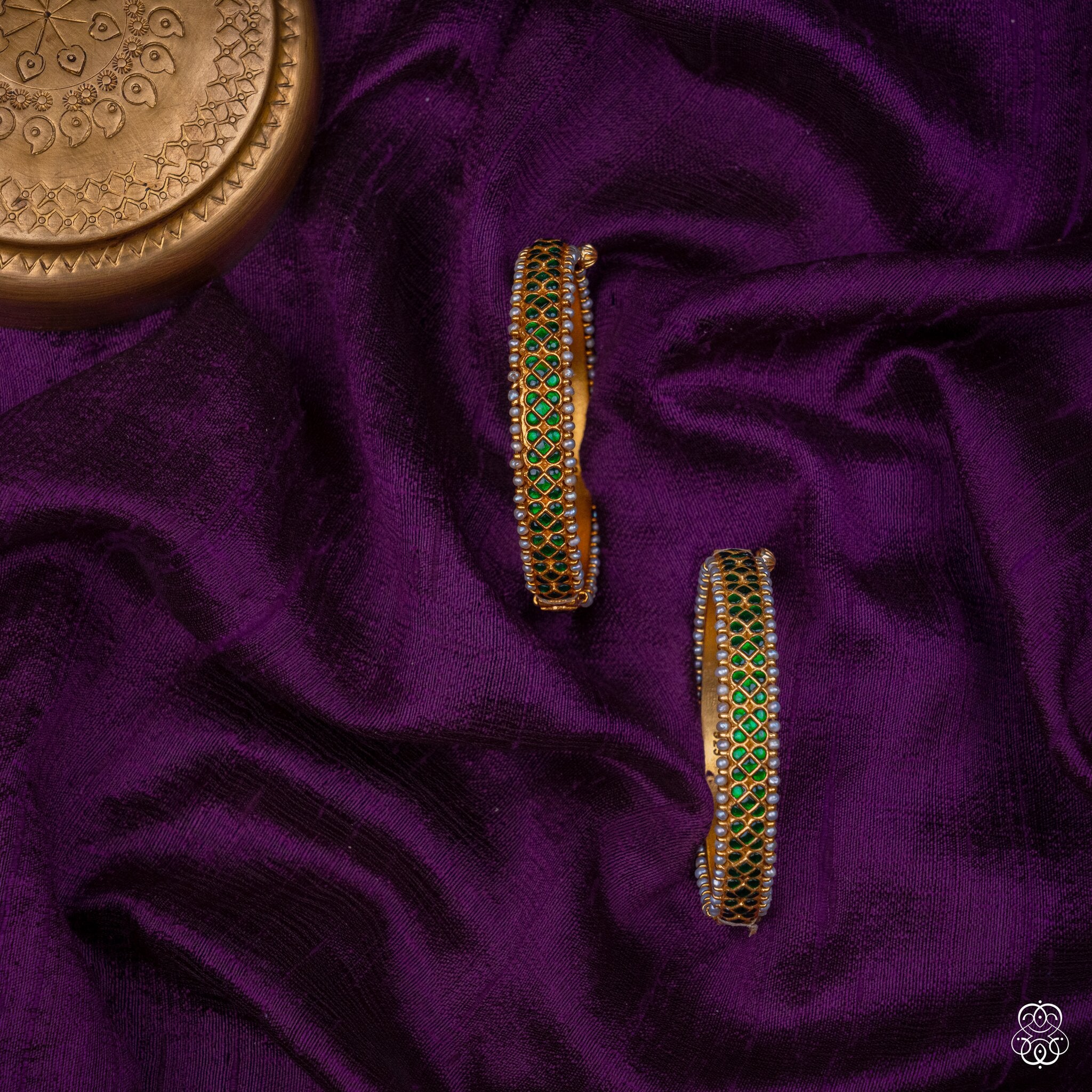 Manikya Bangle