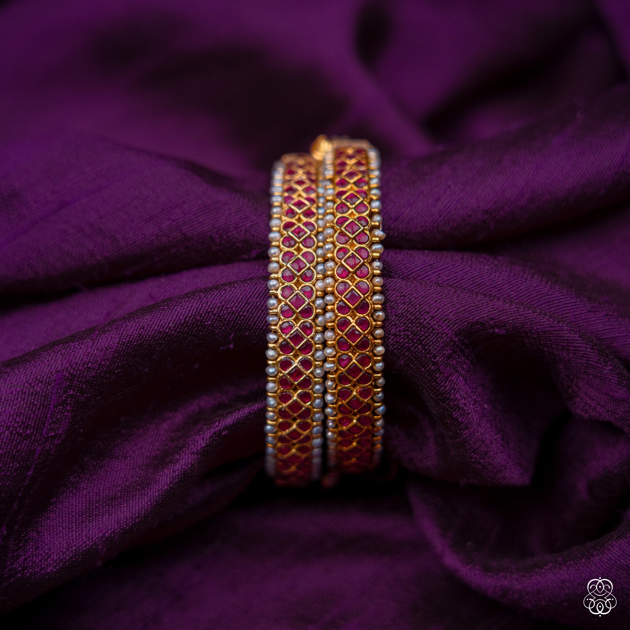 Manikya Bangle