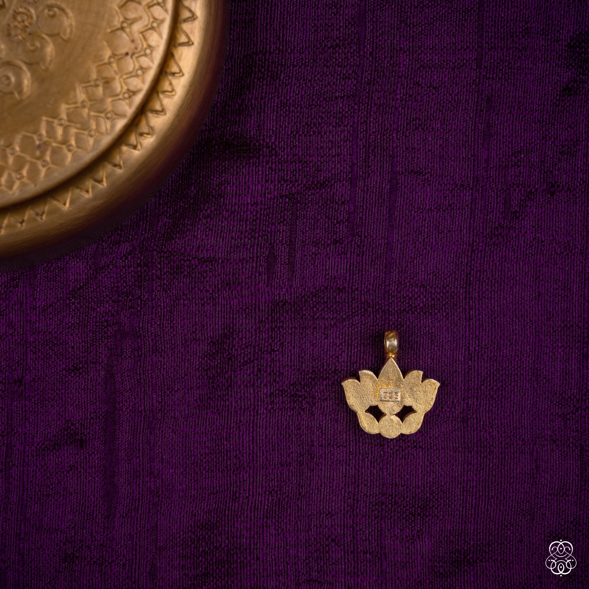 Navrang Padma Pendant