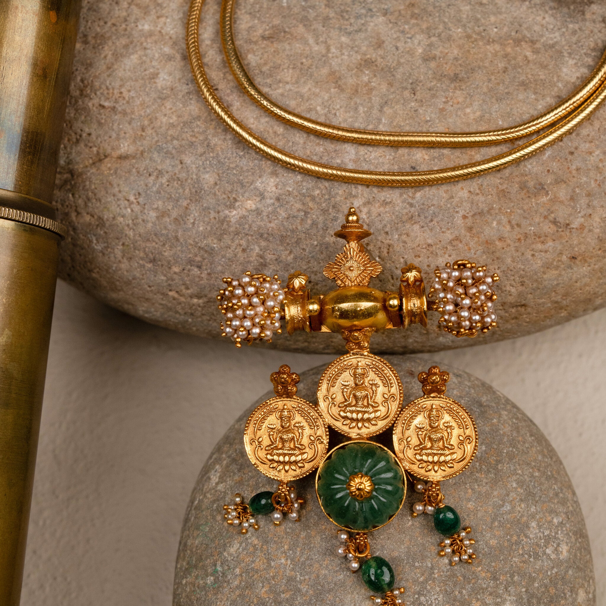 Padmini pendant styled