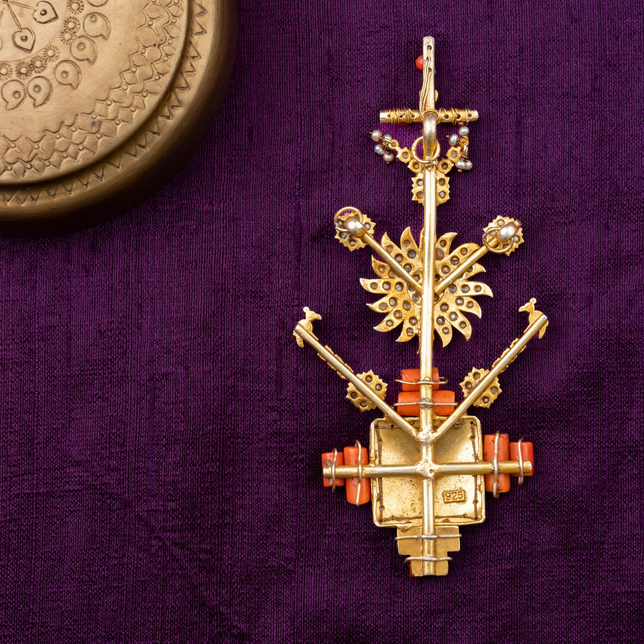 Pravaala Pendant
