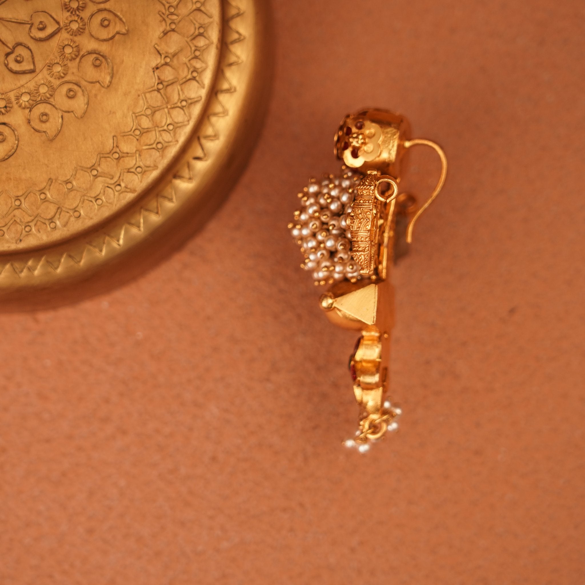 Pravala Pendant
