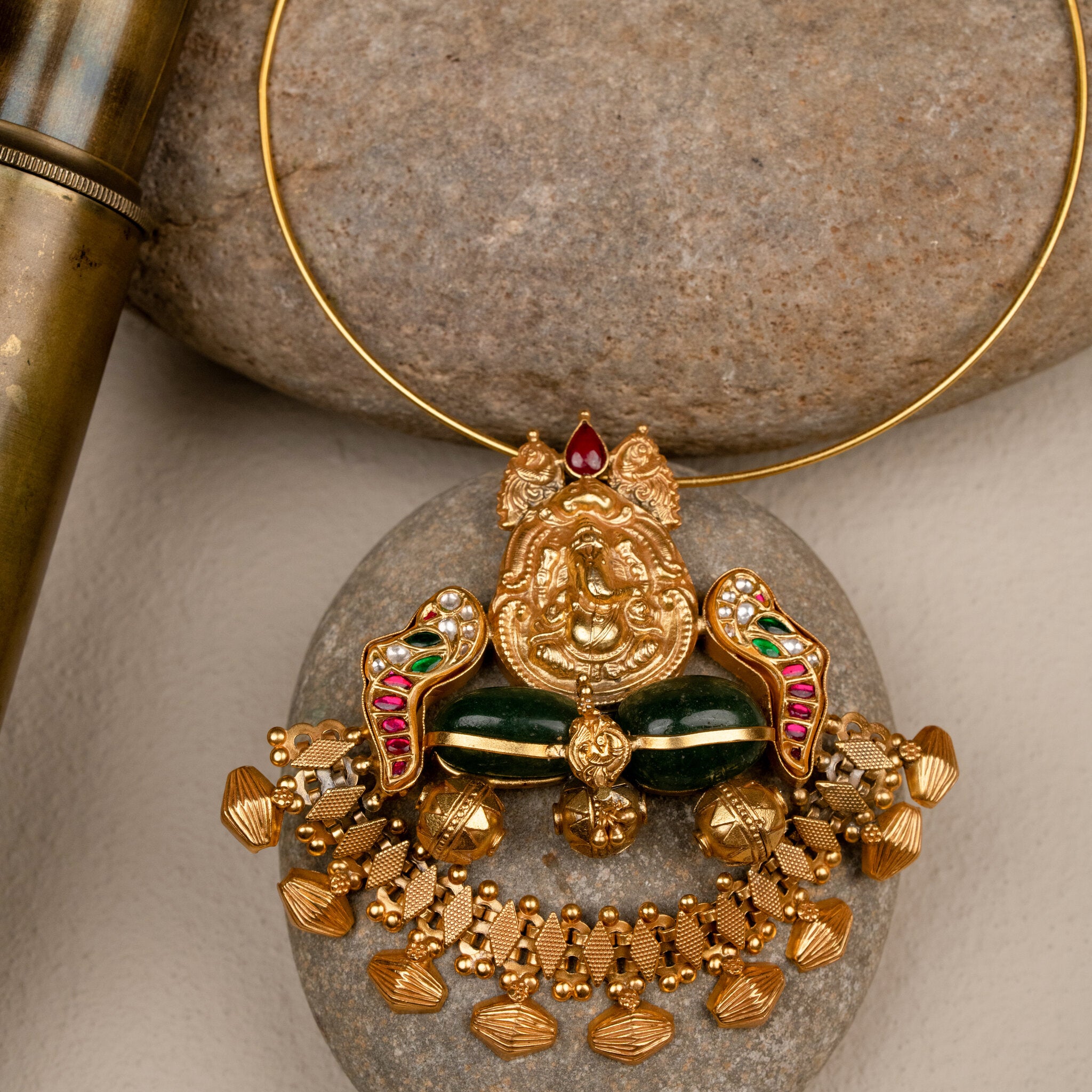 Riddhi pendant