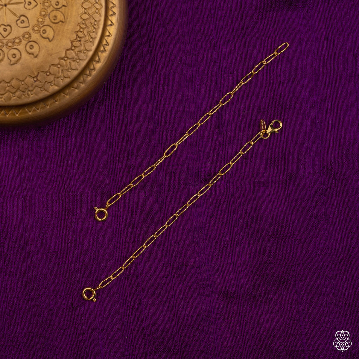 Shrinkhala gold link back chain in 92.5 sterling silver with 22k gold plating