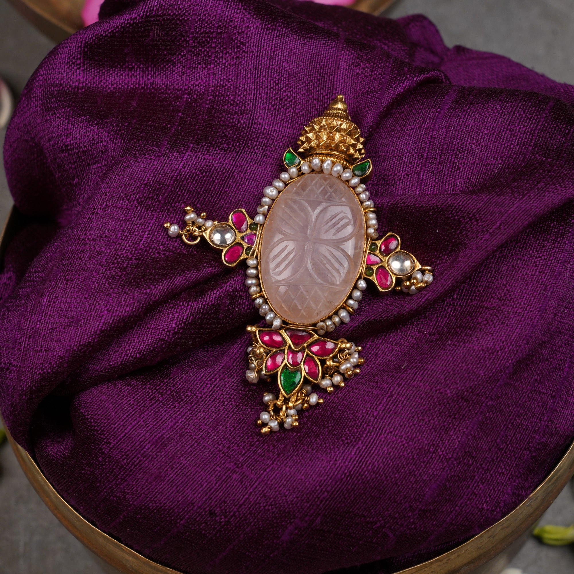 Aabha Pendant
