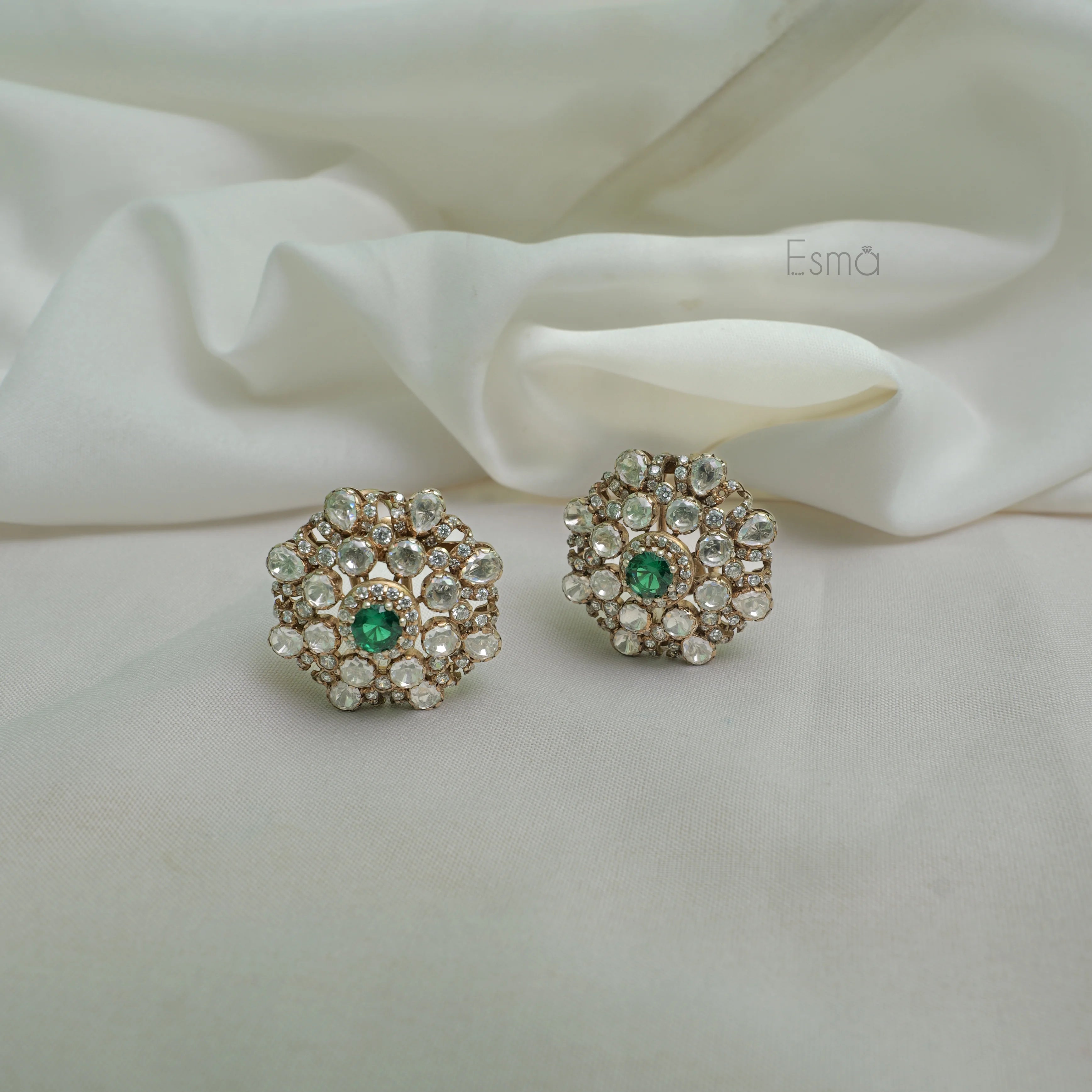 Eesha Moissanite Studs