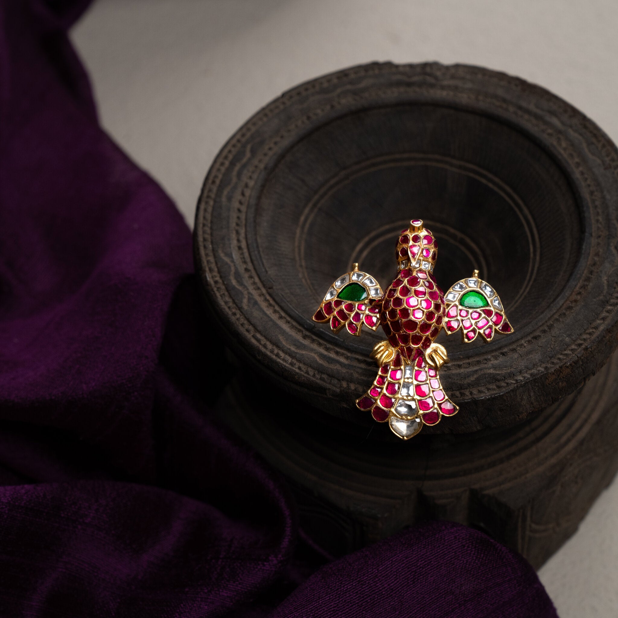 Shuki pendant