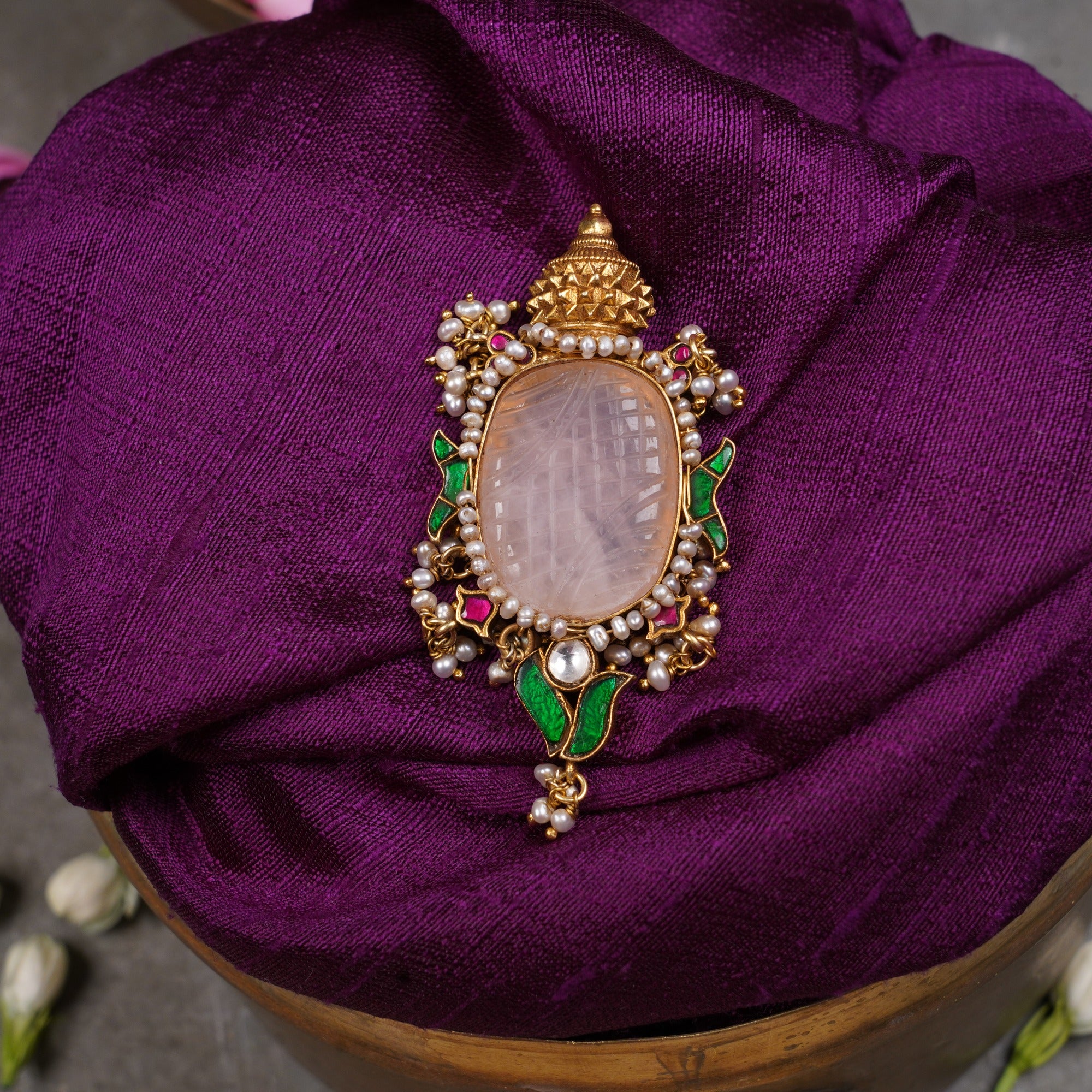 Roohi Pendant